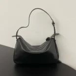 Fendi Unisex Simply Fendi Medium Black Leather Bag