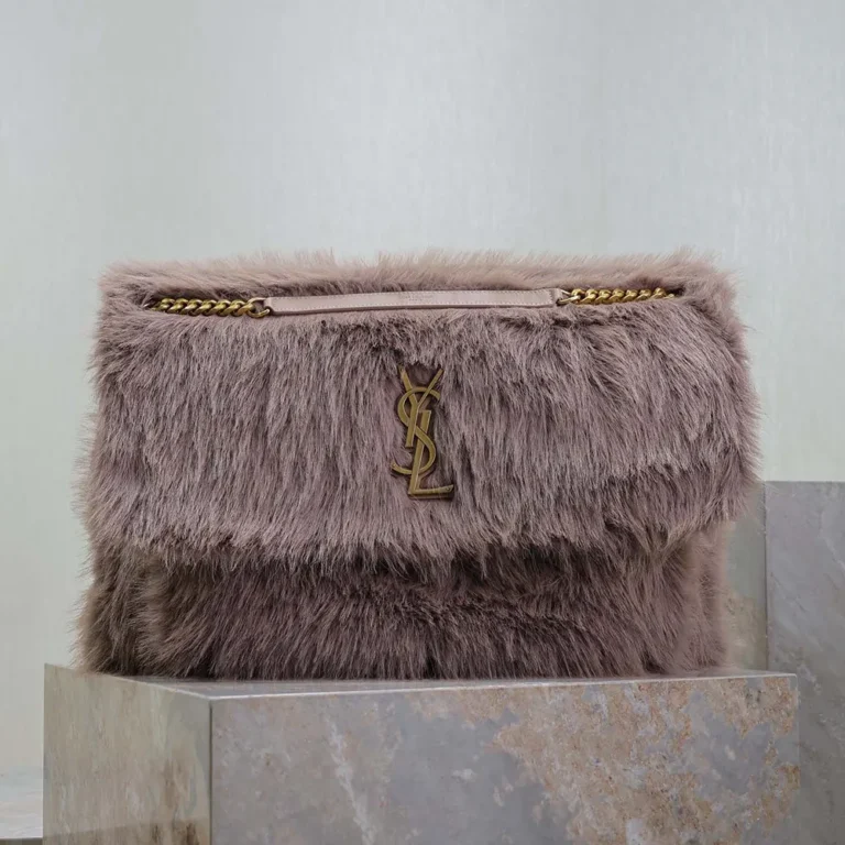 Saint Laurent YSL Women Oversized Niki in Feathers 801627FADZ81499