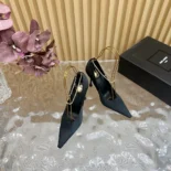 Saint Laurent YSL Women Regine Pumps in Satin Crepe 8060219QAB11000Saint Laurent YSL Women Regine Pumps in Satin Crepe 8060219QAB11000