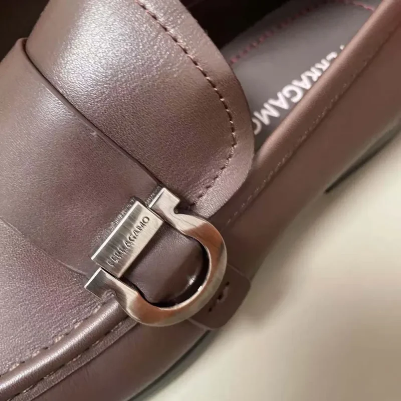Salvatore Ferragamo Men Moccasin with Gancini Ornament 027963