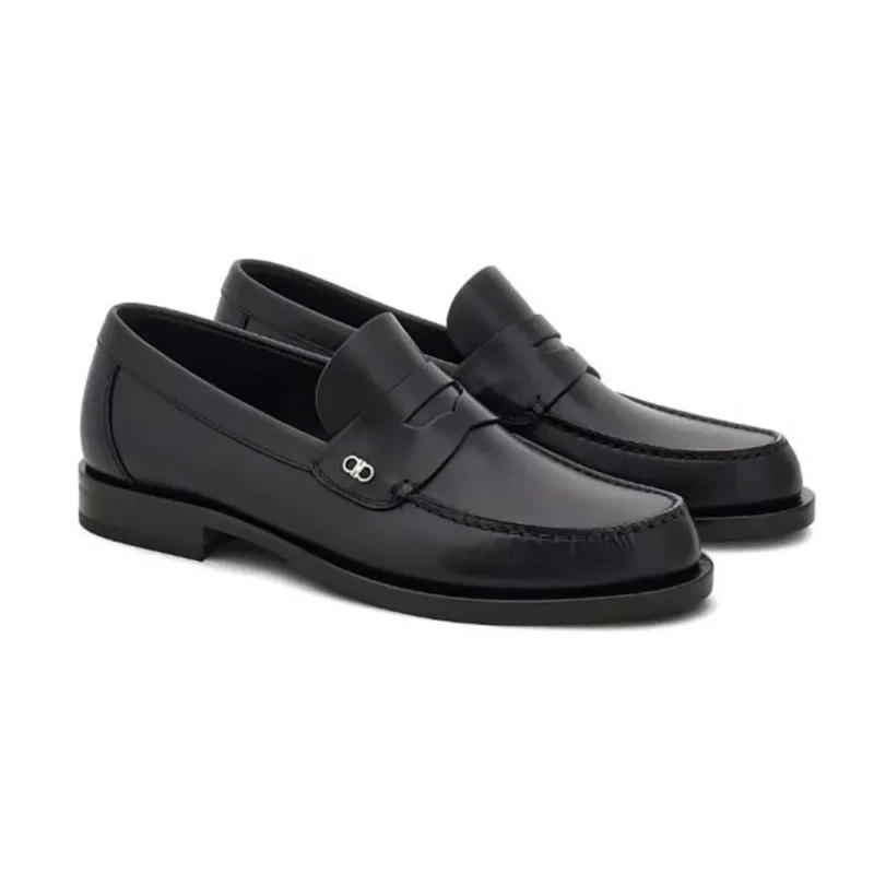 Salvatore Ferragamo Men Penny loafer with Gancini Ornament 029584
