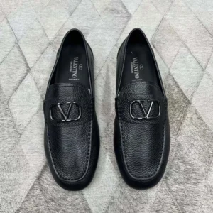 Valentino Men Garavani VLogo Signature Leather Driving Shoes