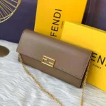 Fendi Women Shoulder Bag Brown Chain Leather Wallet