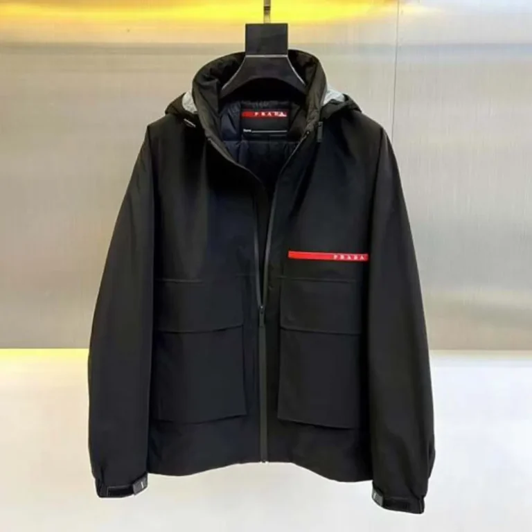 Prada Men GORE-TEX PRO Jacket-Black 29R4231SX6F0002S182