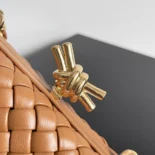 Bottega Veneta Women Knot Minaudière Clutch in Calfskin Leather-Brown