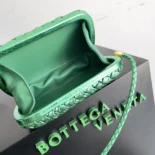Bottega Veneta Women Knot Minaudiere On Strap-Green