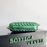 Bottega Veneta Women Knot Minaudiere On Strap-Green