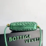 Bottega Veneta Women Knot Minaudiere On Strap-Green