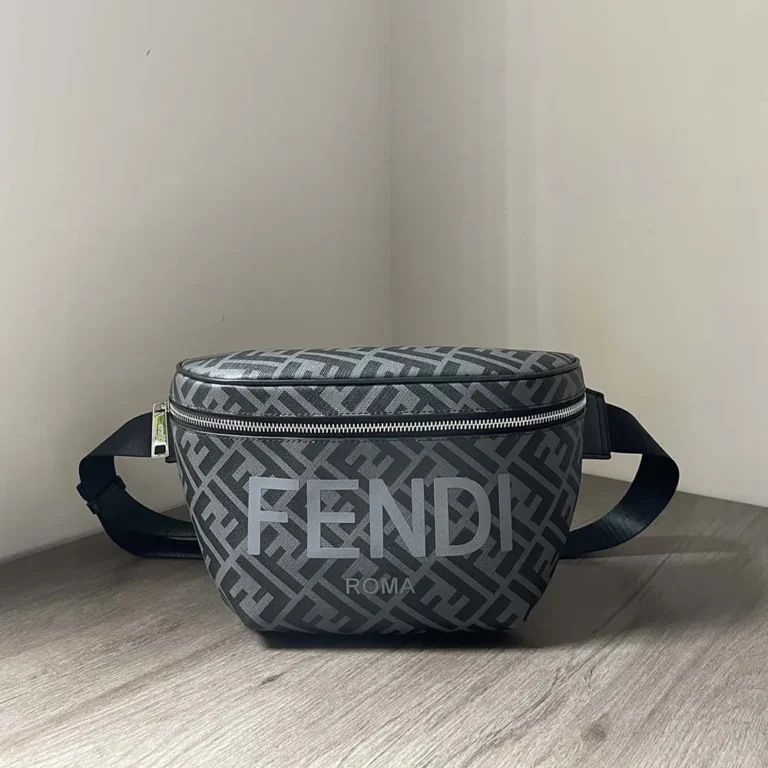 Fendi Men Diagonal Belt Bag Leather-Gray