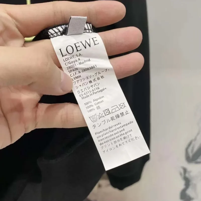 Loewe Men Anagram Regular Fit Sweatshirt in Cotton-Black/Red