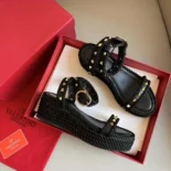 Valentino Women Rockstud Flatform Sandal in Calfskin 45MM-Black