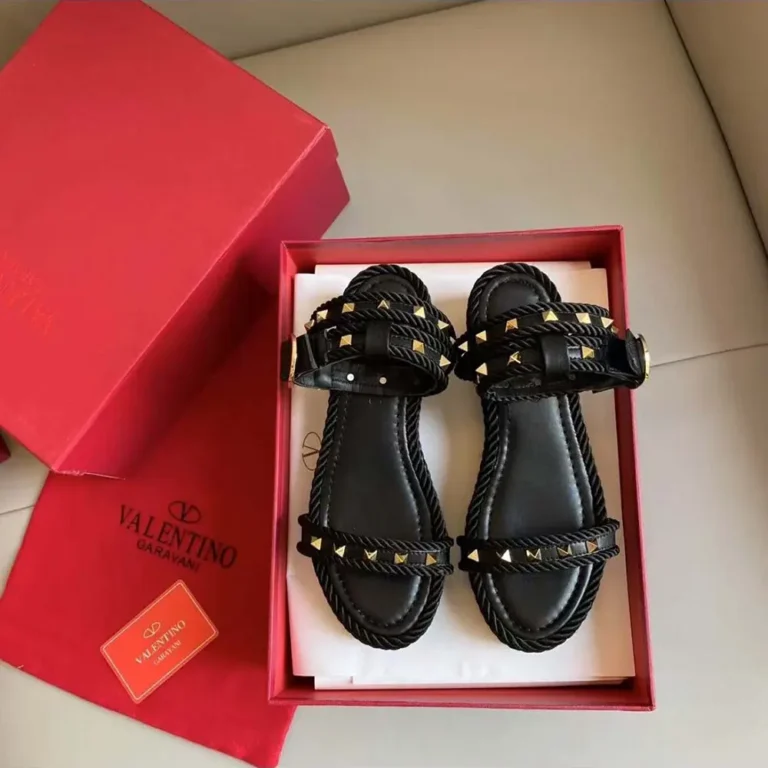 Valentino Women Rockstud Flatform Sandal in Calfskin 45MM-Black