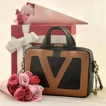 Valentino Women Valentino Garavani Viva Superstar Nappa Handbag-Brown
