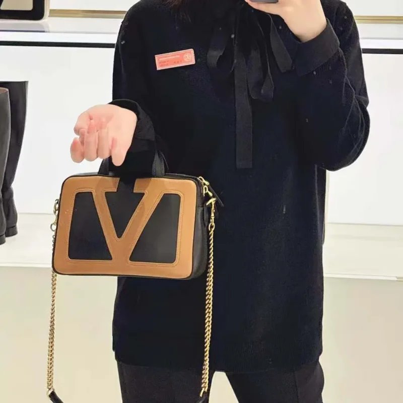 Valentino Women Valentino Garavani Viva Superstar Nappa Handbag-Brown