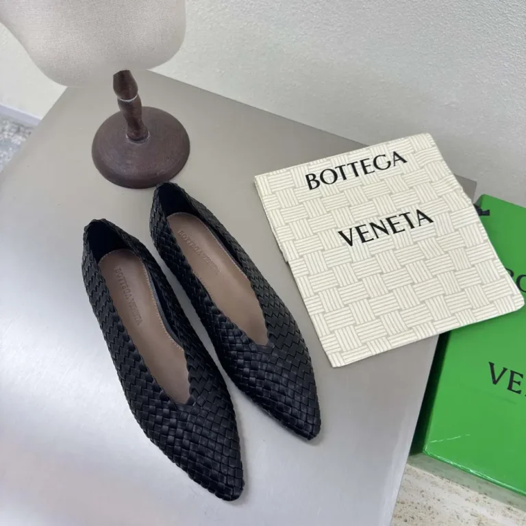 Bottega Veneta Women Sofia Ballerina in Padded Intreccio Leather-Black