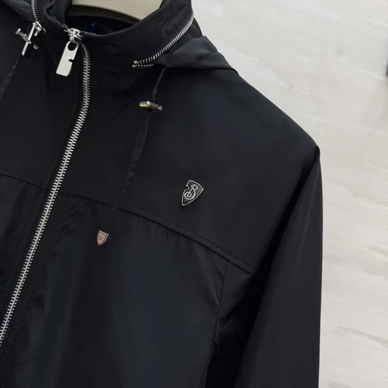 Burberry Women Knight Stamp Nylon Jacket-Black 81136471