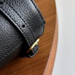 Celine Unisex Mini Cabas Anais Cuir Triomphe in Grained Calfskin-Black 118613ENY