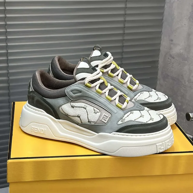 Fendi Unisex Force sneakers White Leather and Green Nubuck Low-tops