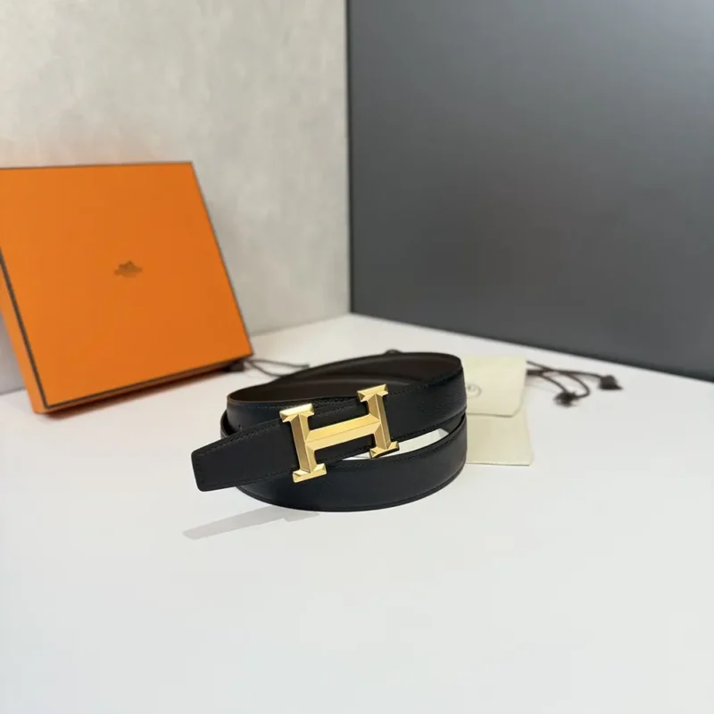 Hermes Unisex H Belt Buckle & Reversible Leather Strap 32 mm-Black/Gold