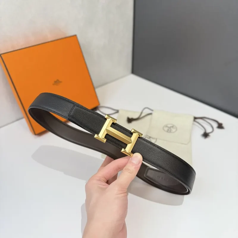 Hermes Unisex H Belt Buckle & Reversible Leather Strap 32 mm-Black/Gold
