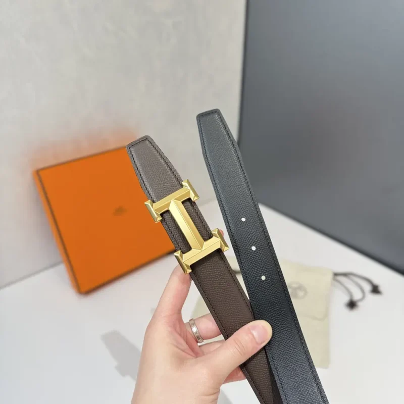 Hermes Unisex H Belt Buckle & Reversible Leather Strap 32 mm-Black/Gold