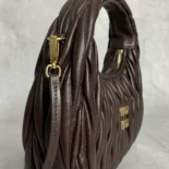Miu Miu Women Wander Matelassé Nappa Leather Hobo Bag-Briarwood