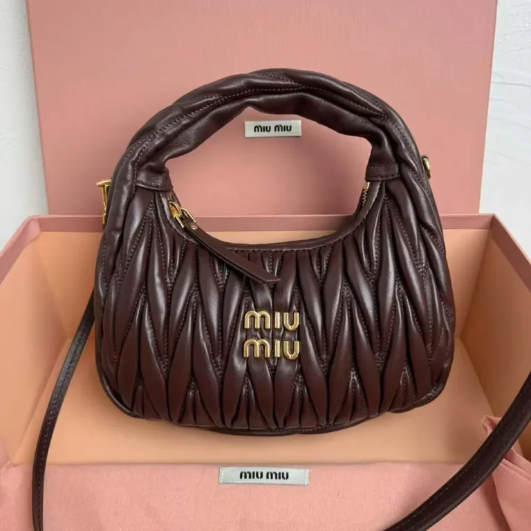 Miu Miu Women Wander Matelassé Nappa Leather Hobo Bag-Chocolate