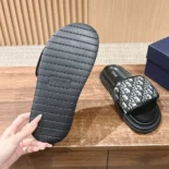 Dior Unisex Aqua Sandal Beige and Black Dior Oblique Jacquard