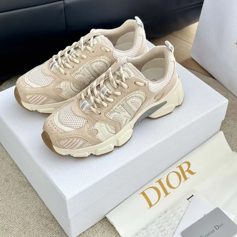 Dior Unisex Chrono Sneaker Beige Mesh and Suede Calfskin KCK414SUH