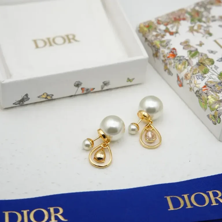 Dior Women Tribales Earrings Gold-Finish Metal with White Resin Pearls and Champagne Crystals