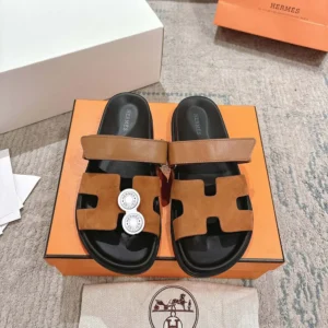 Hermes Unisex Chypre Sandal-Brown H251890ZHE5390