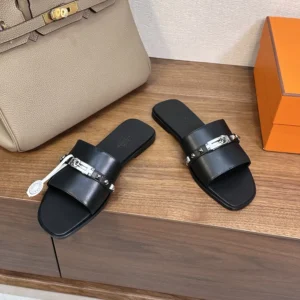 Hermes Unisex Giulia Sandal-Black H242099Z