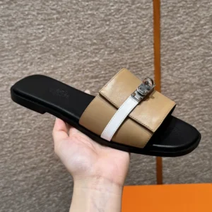 Hermes Unisex Giulia sandal-Sandy/White H231056Z