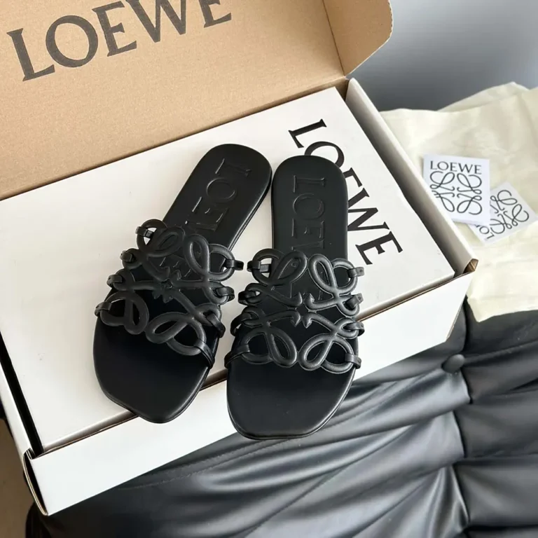 Loewe Women Petal Anagram Slide in Soft Calfskin-Black