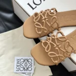 Loewe Women Petal Anagram Slide in Soft Calfskin-Brown
